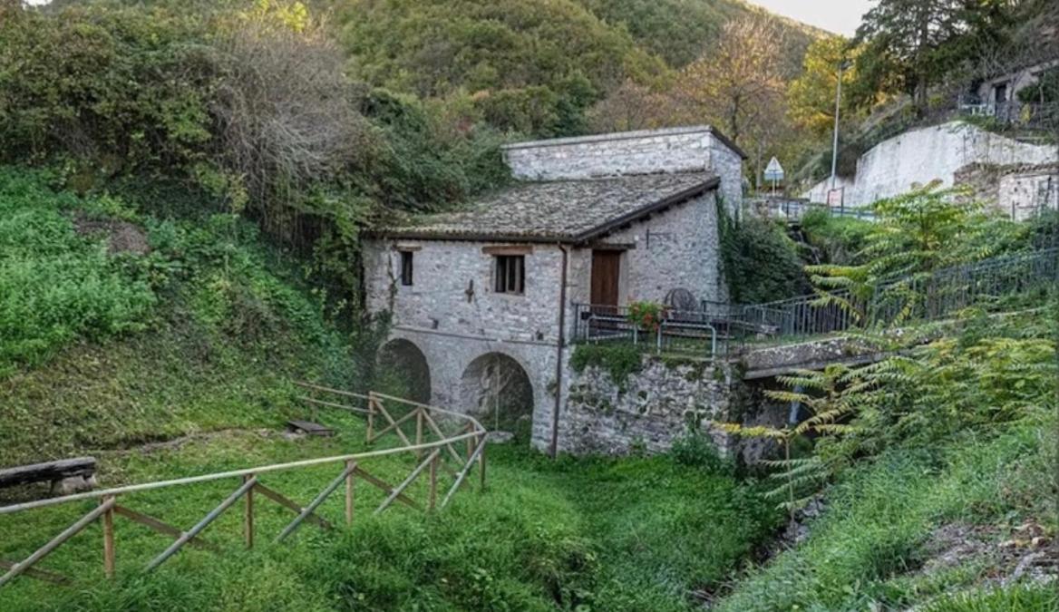 Locanda Della Pieve Pievebovigliana Kültér fotó